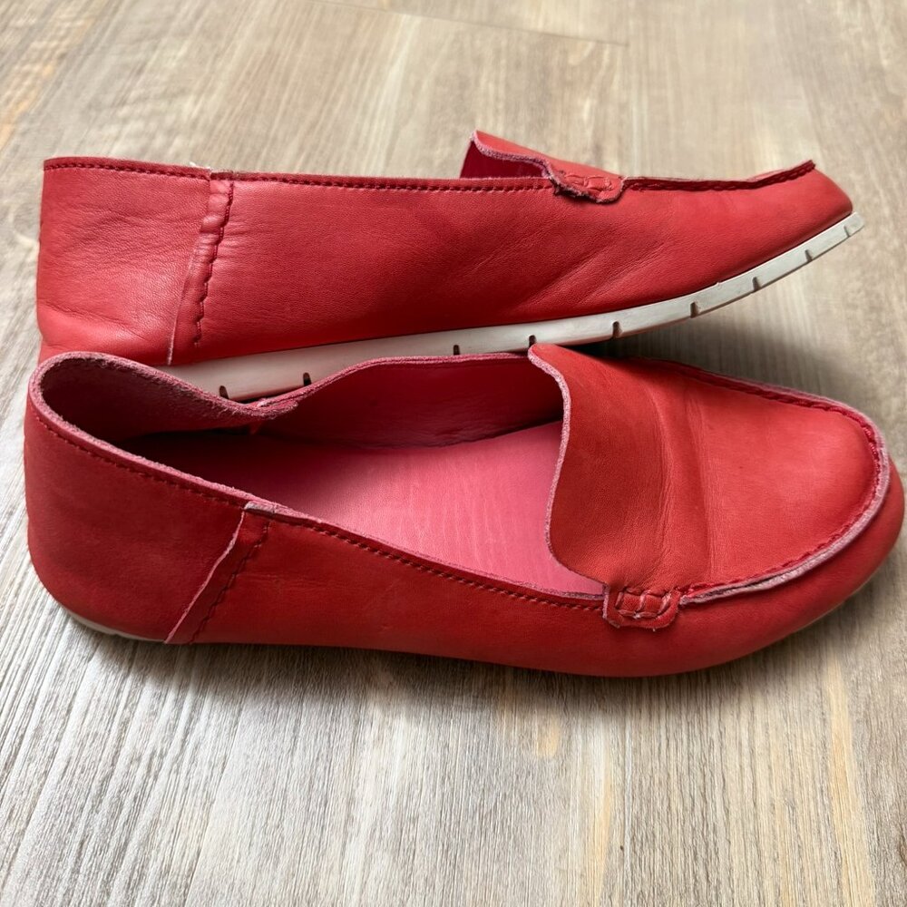 Frye Orange Leather Moccasin Loafer Size 7